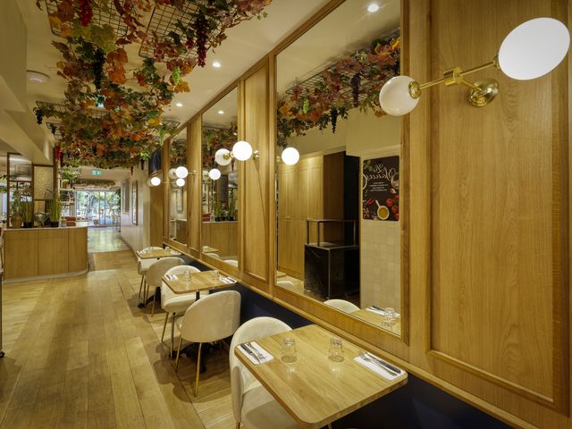 Lolita's Garden - Restaurant INTÉRIEUR